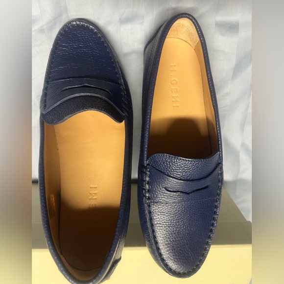 M. Gemi women's Navy Leather Loafers - Picture 1 of 9